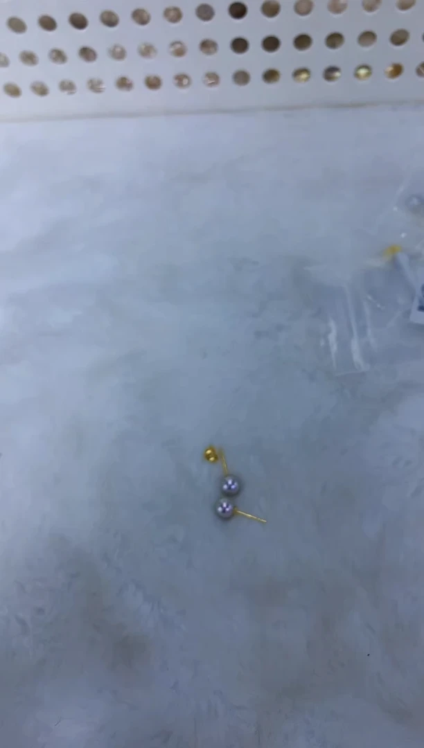 18K金镶嵌饰品海水珍珠6-7真多麻色素钉定制