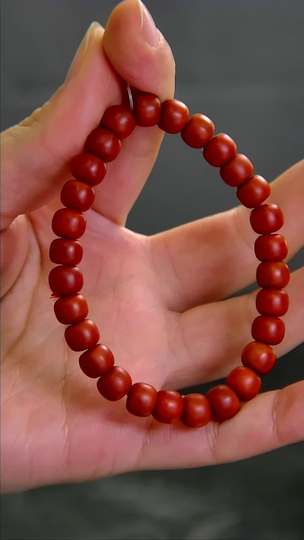 【闪购商品】南红玛瑙手串未镶嵌052DY00121产品一个