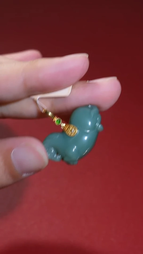 吊坠(不含链)18K金镶嵌和田玉21