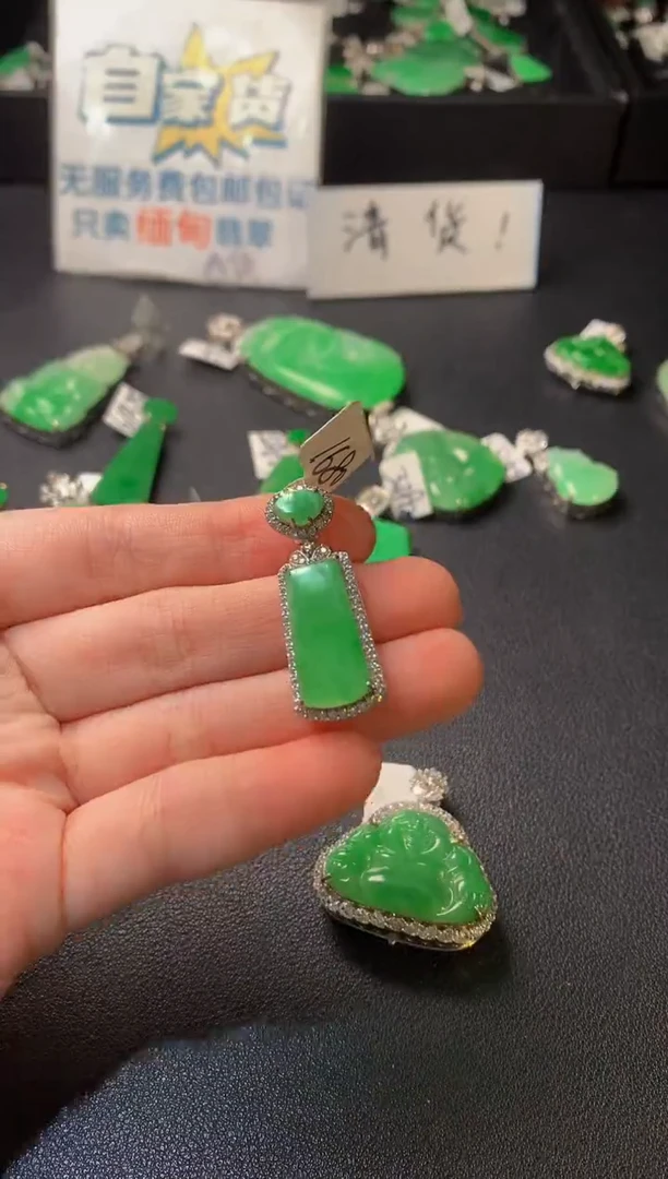 颈饰银S925镶嵌翡翠翡翠