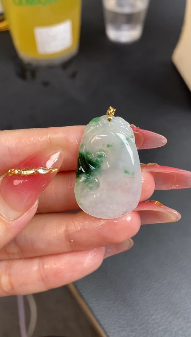 未镶嵌定制翡翠翡翠毛货~