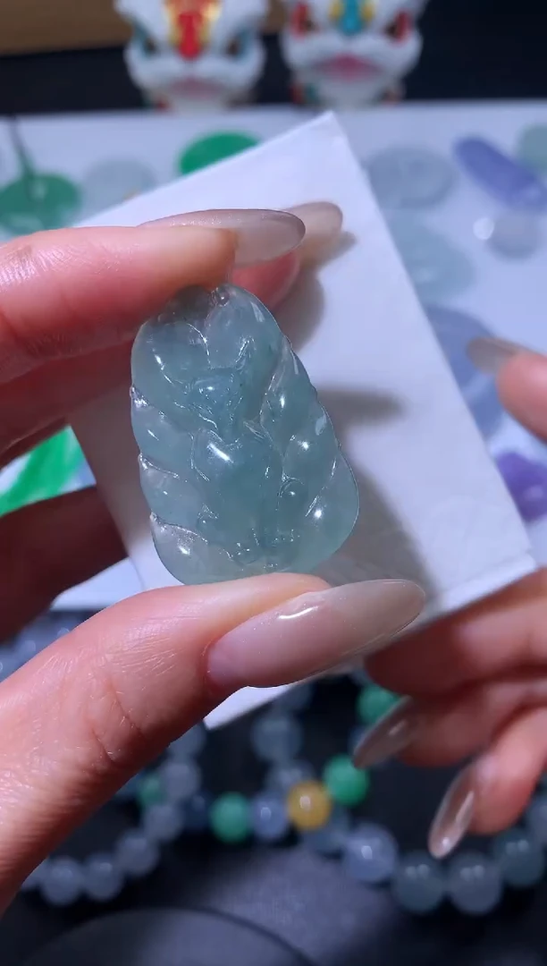 未镶嵌定制翡翠翡翠