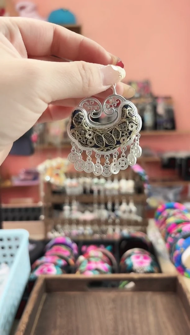 织绣艺枝独绣手工饰品23