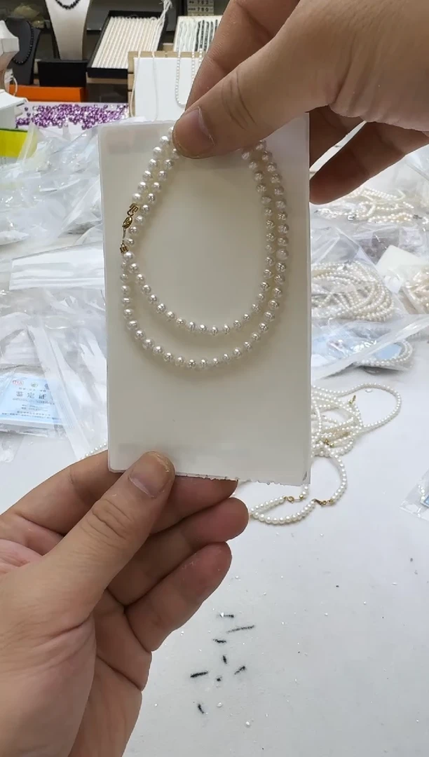 项链18K金镶嵌淡水珍珠5mm （18K金片款）