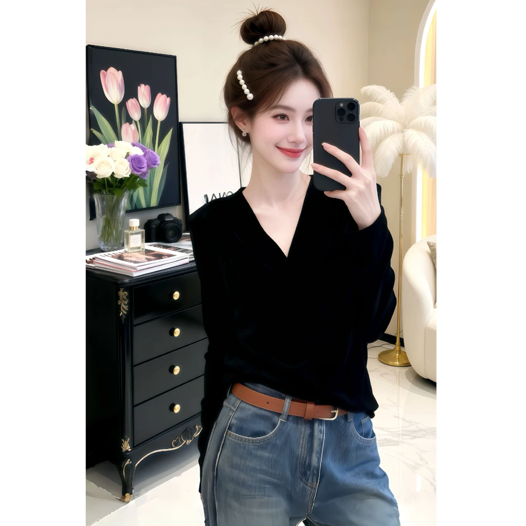 高品质金丝绒V领垫肩长袖T恤女春秋冬新款百搭体恤打底高级感上衣