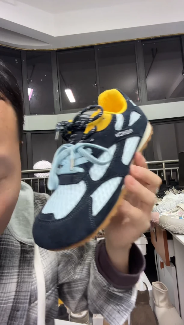 耳*蓝色网面休闲鞋孤品不退40码