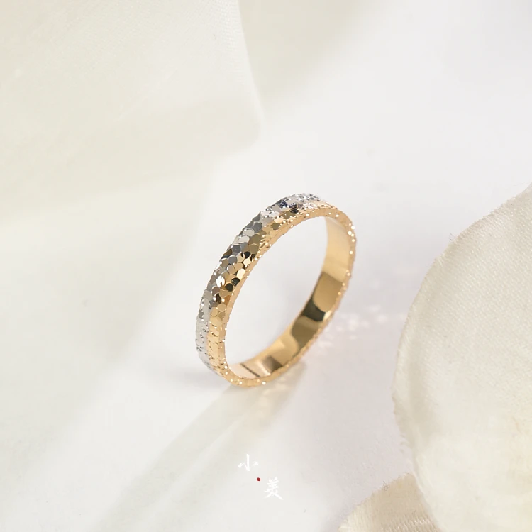 18K金双色碎冰冰戒指 G4670