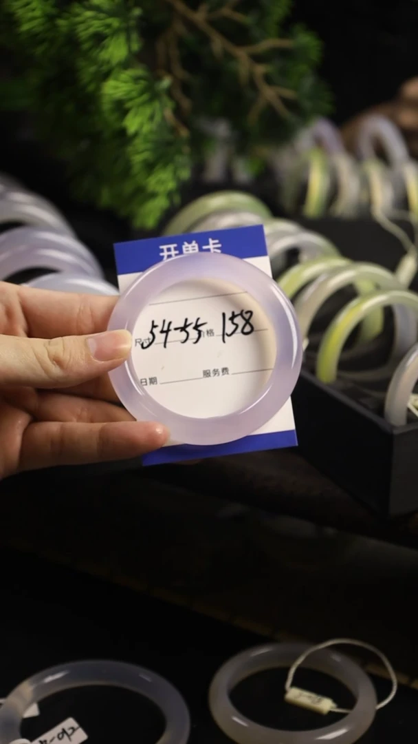 未镶嵌颈饰玛瑙/玉髓天然紫天然玛瑙玉髓手镯