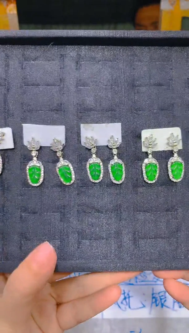 定制翡翠未镶嵌41定制翡翠-多样性发货（发其一）