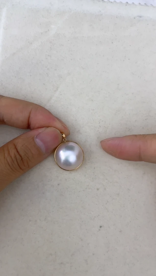 18K金镶嵌拼合珍珠（马贝珠）颈饰吊坠16-17