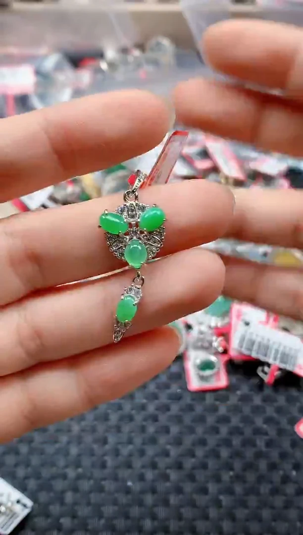 银S925镶嵌戒指翡翠天然A货缅甸翡翠