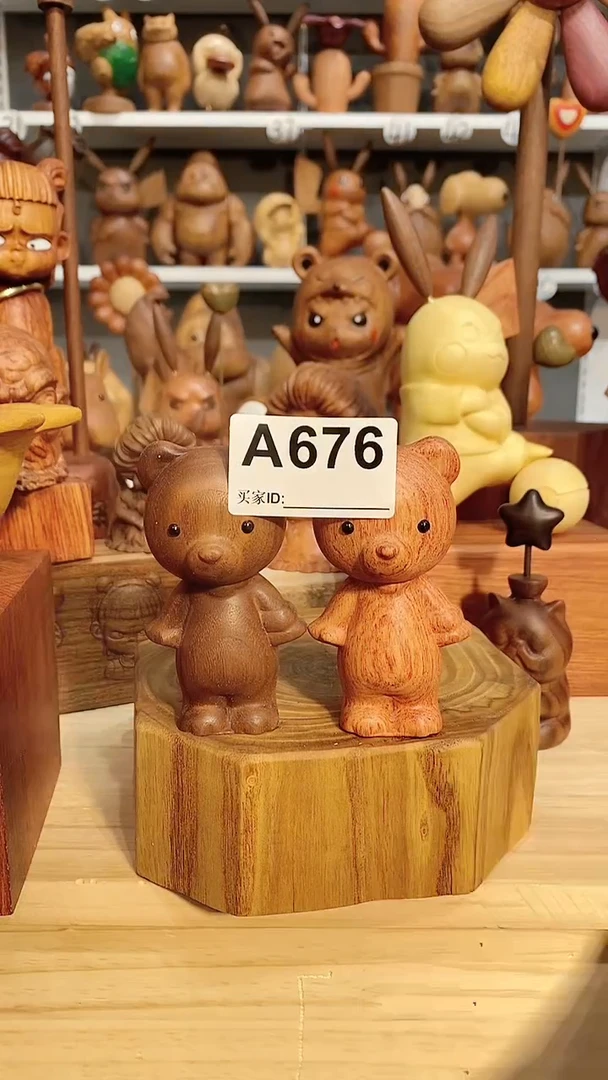 【闪购商品】木木雕摆件可爱卡通