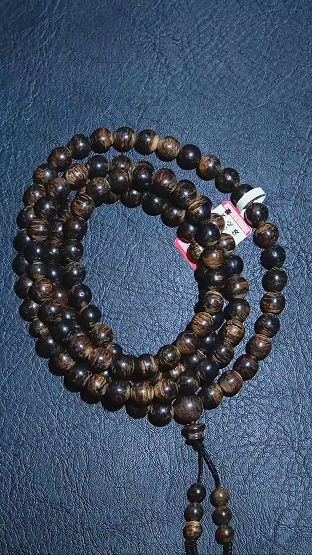 【闪购商品】沉香手串08*108-37克+金三角黑棋沉水多圈