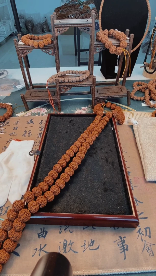 【闪购商品】金刚菩提吊坠671方墩梅花尺寸19+