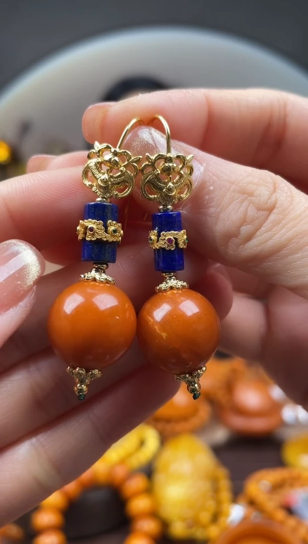 【闪购商品】琥珀裸石未镶嵌首饰 假1赔4 （多样性发货1件