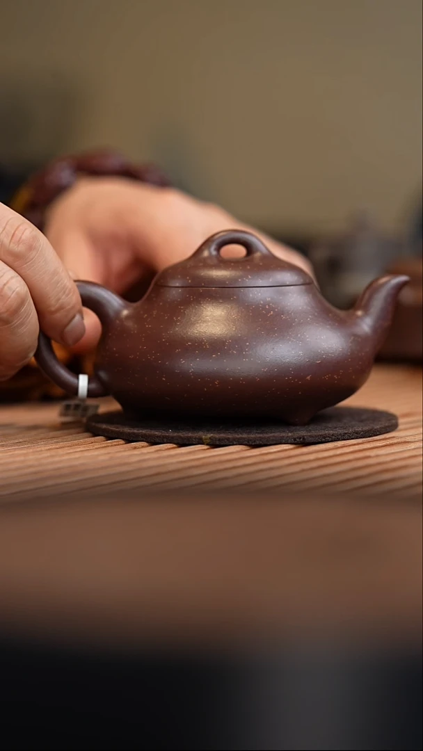 【闪购商品】全手工紫泥铺砂鸽嘴石瓢董文武