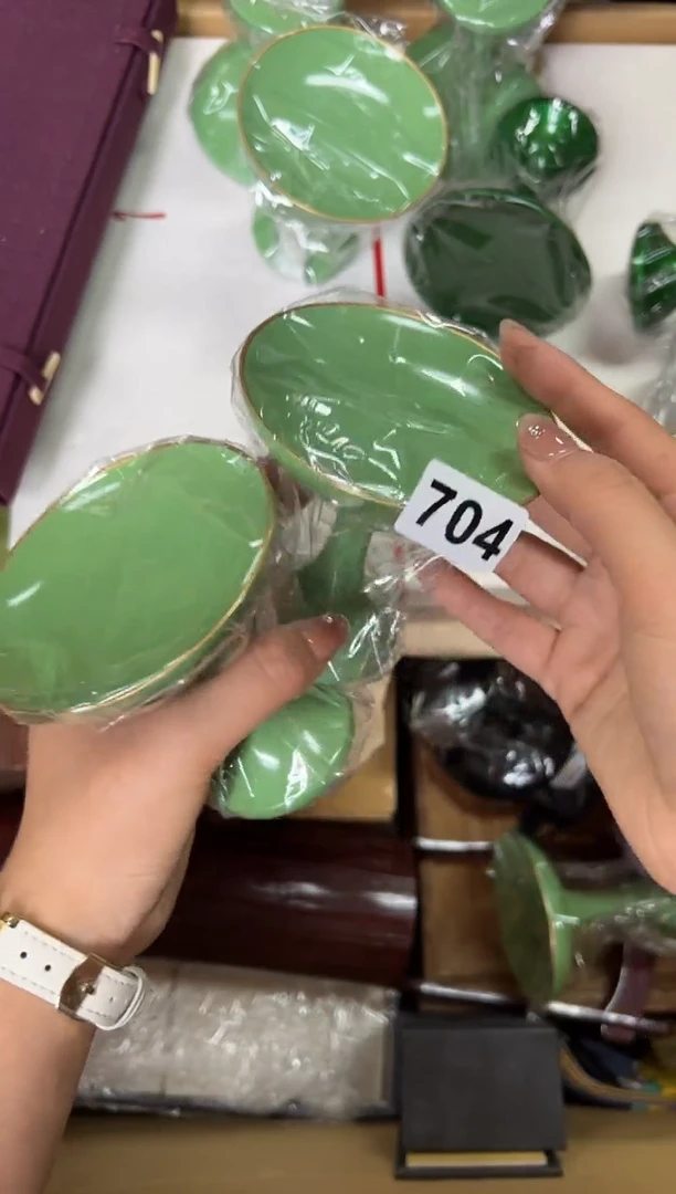 定制704中古商品谨慎参拍