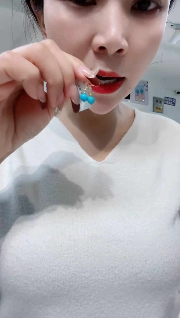 未镶嵌绿松石耳环发货一件