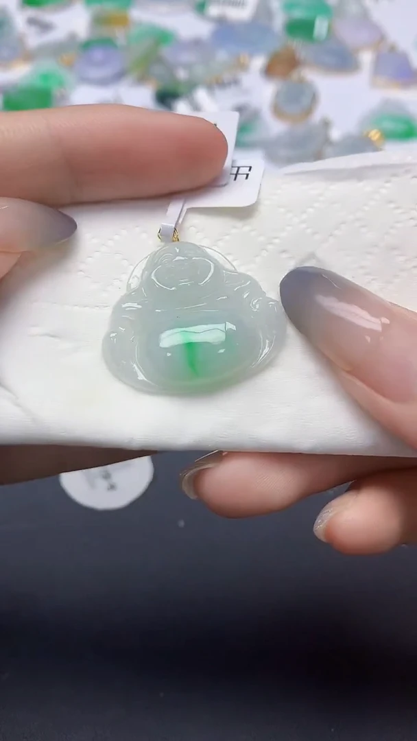 翡翠未镶嵌颈饰 天然缅甸a货翡翠