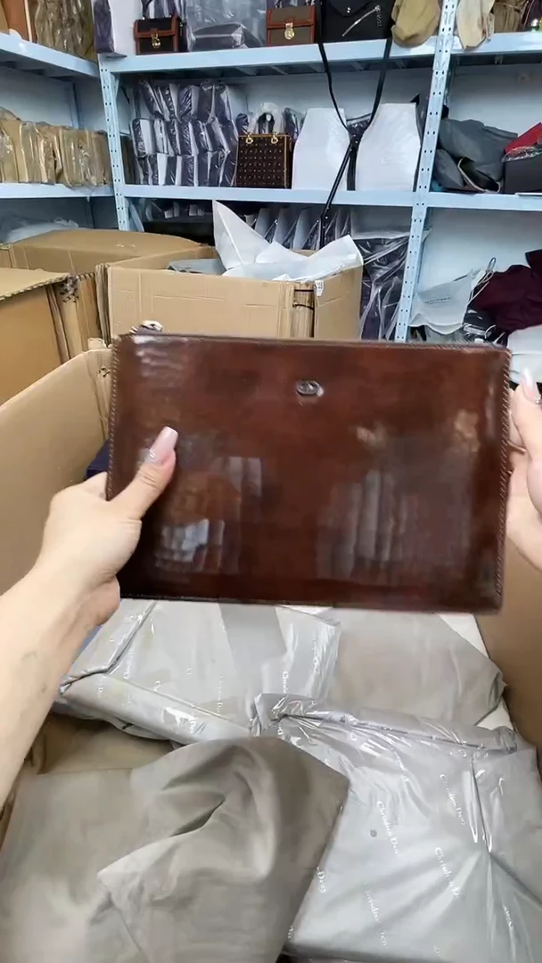 牛皮（革）韩爵绅士包包皮具012