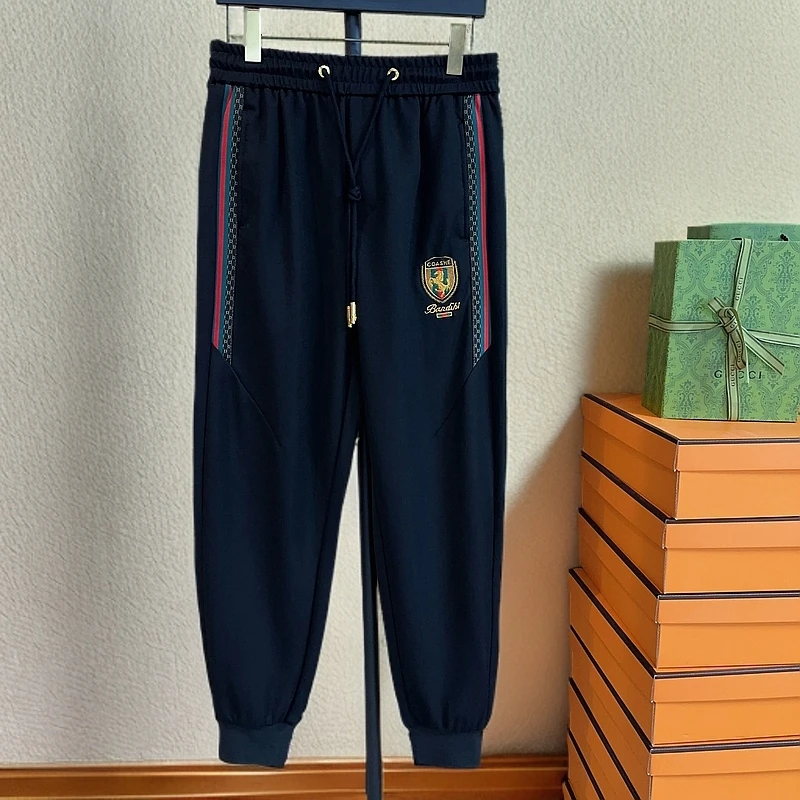 2025春季男士时尚刺绣织带休闲束脚裤休闲百搭男士长裤