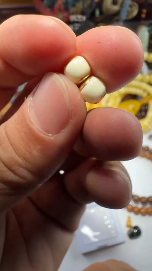 裸石蜜蜡未镶嵌徐*珠子