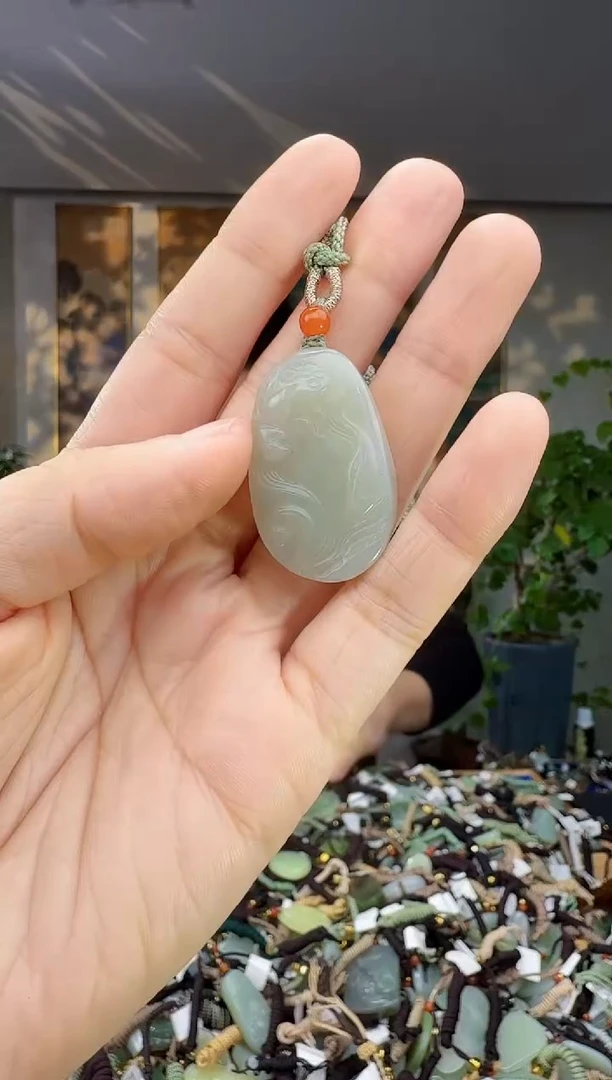 未镶嵌和田玉挂件拍一发一