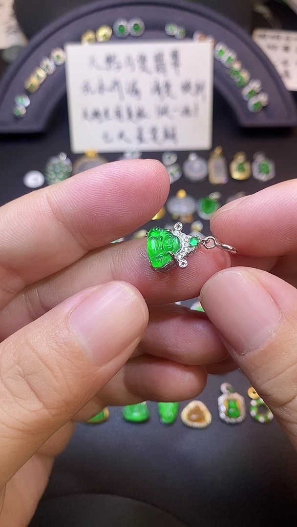 吊坠(不含链)银S925镶嵌翡翠1