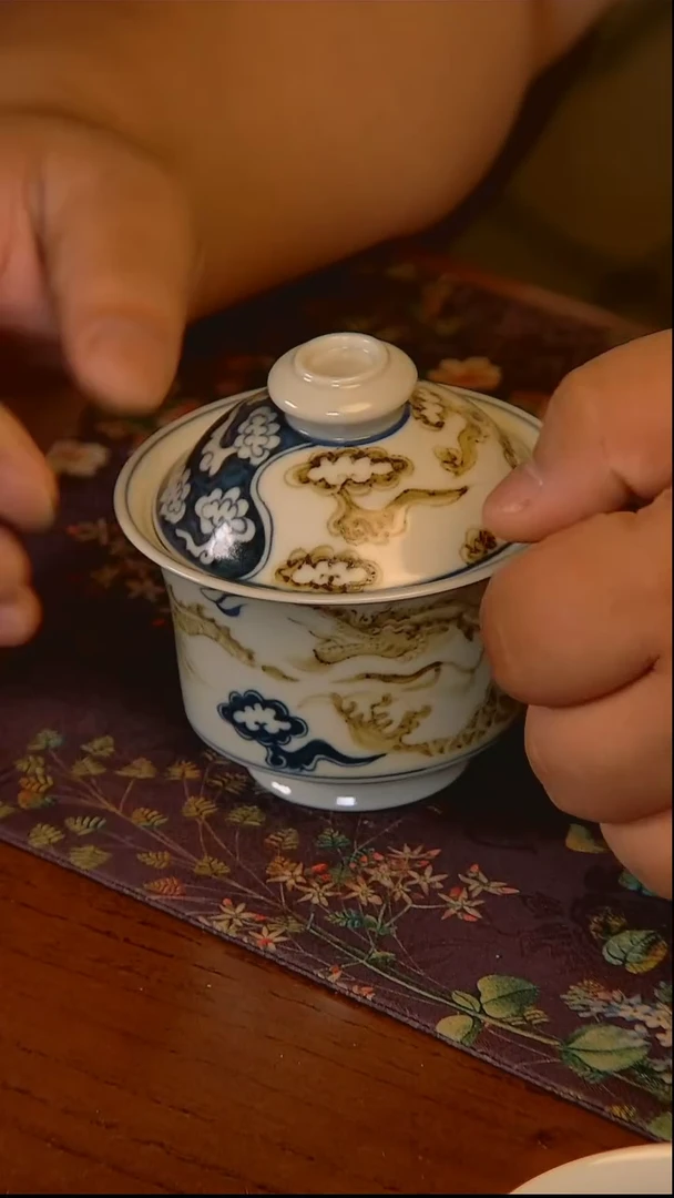 杯手工手绘杯杯很美丽