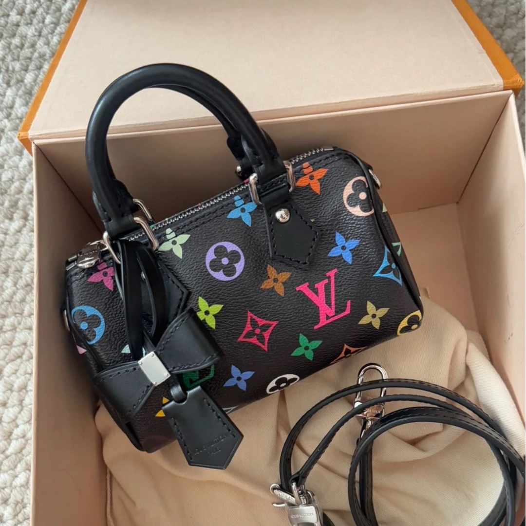 全新未使用 LouisVuitton/路易威登 小花6珊SpeedyNano黑三彩芯片