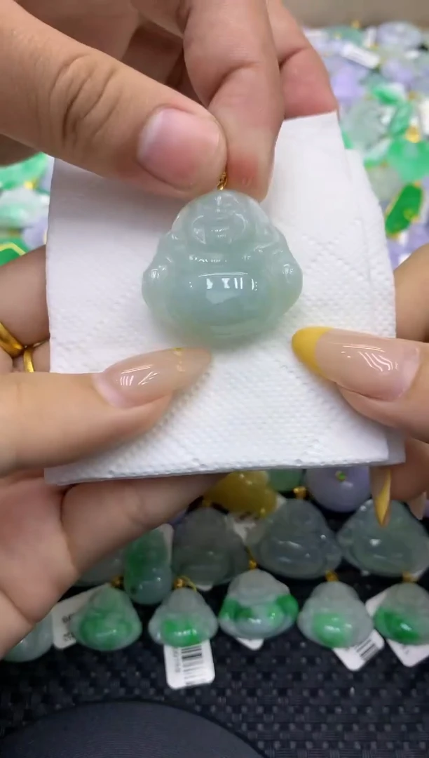 颈饰未镶嵌翡翠天然缅甸翡翠A货