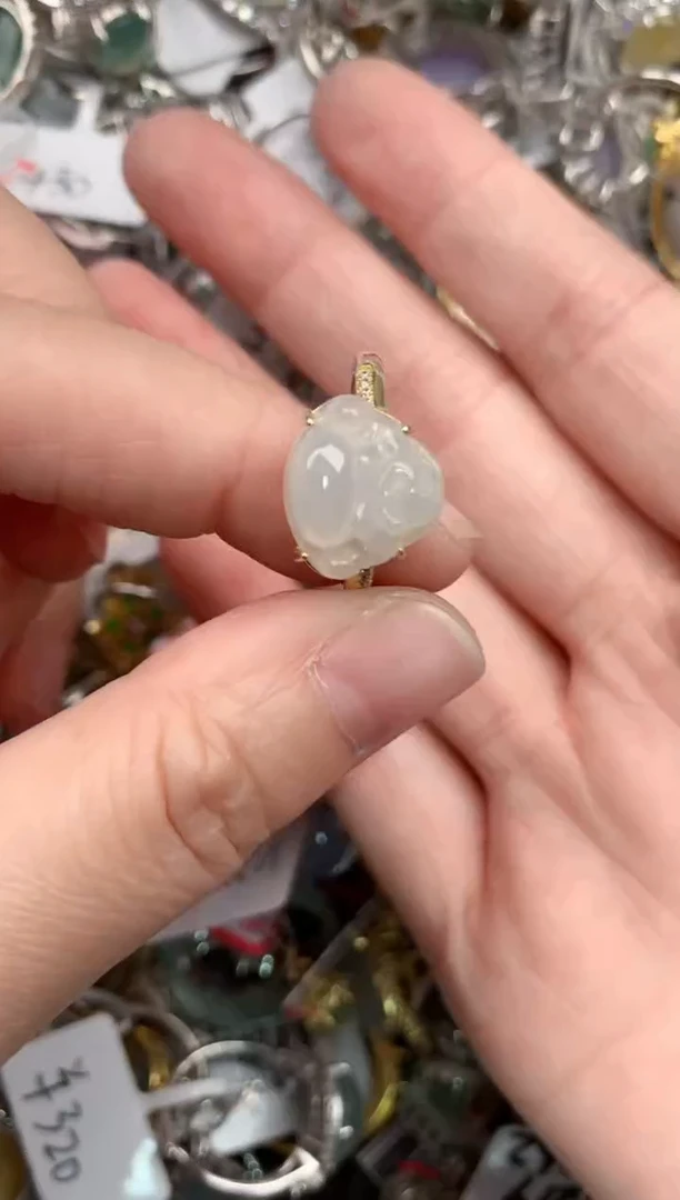 银S925镶嵌戒指翡翠555           5