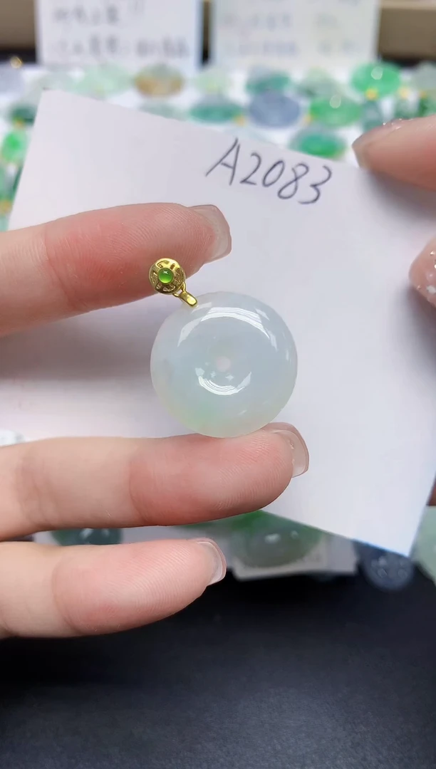 颈饰未镶嵌翡翠天然缅甸翡翠A货翡翠百元以上9元证书费自理