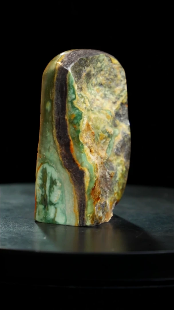 昌化石源头绿稀少品种