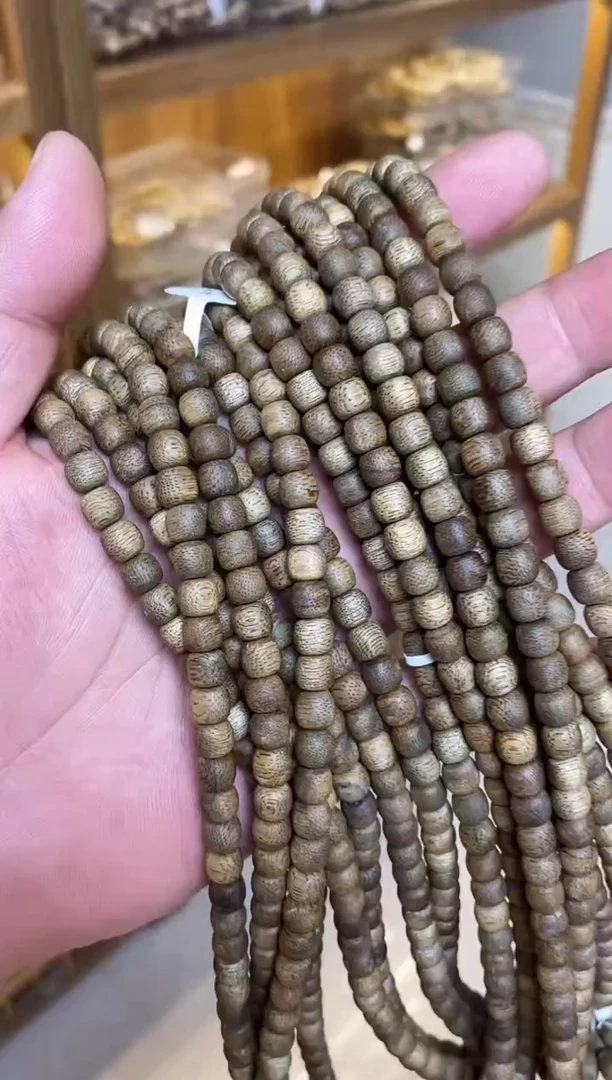 手串沉香文莱老型长串虫漏蛇皮纹0.7多样性发其一