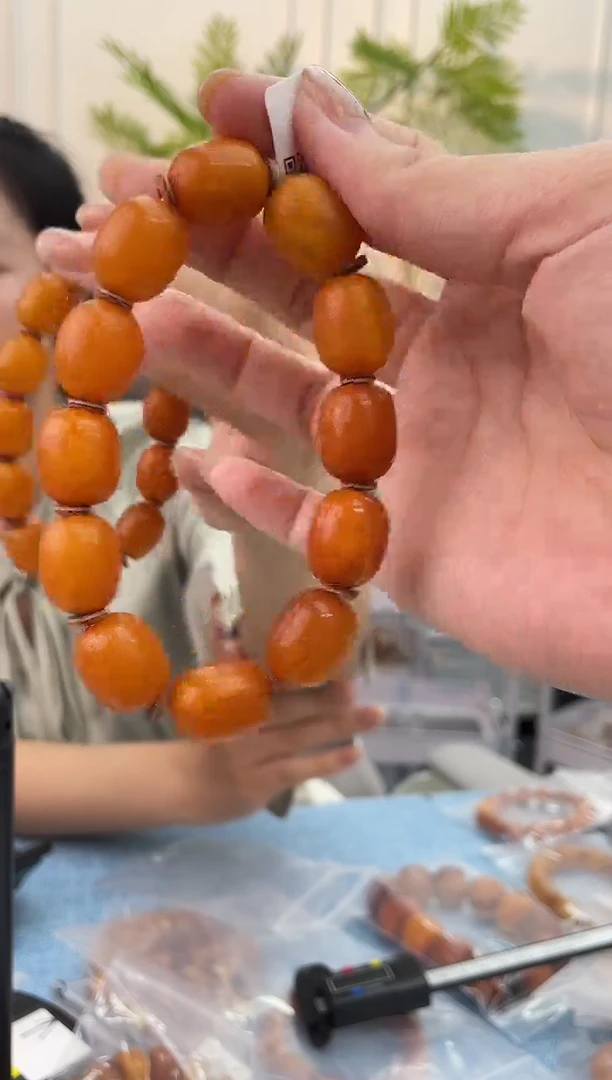 未镶嵌蜜蜡珠宝奇石024 微瑕假一罚十多样性发其一