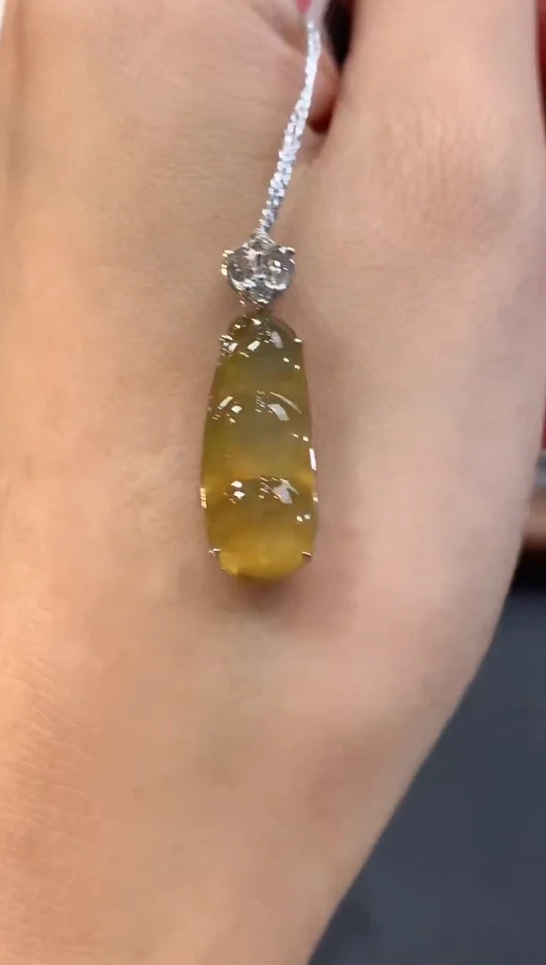 吊坠(不含链)18K金镶嵌翡翠a45