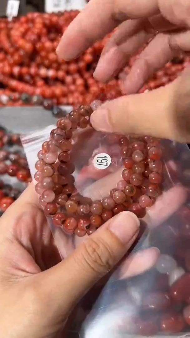 南红玛瑙手串未镶嵌6+