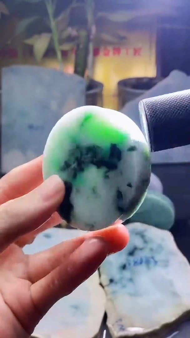 未镶嵌挂件翡翠小雨216