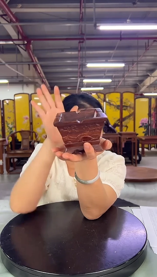 木临****店DZ1258-P7MK--山水长方烟灰缸（拍）