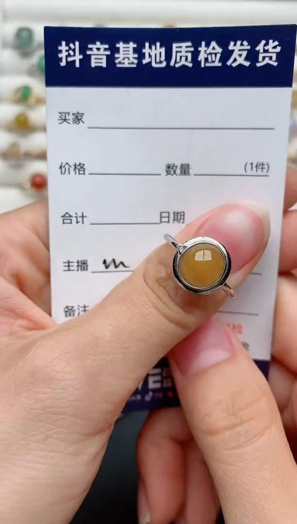 【闪购商品】翡翠戒指银S925镶嵌.........