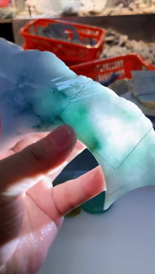 翡翠未镶嵌颈饰0朗0翡翠珠宝175