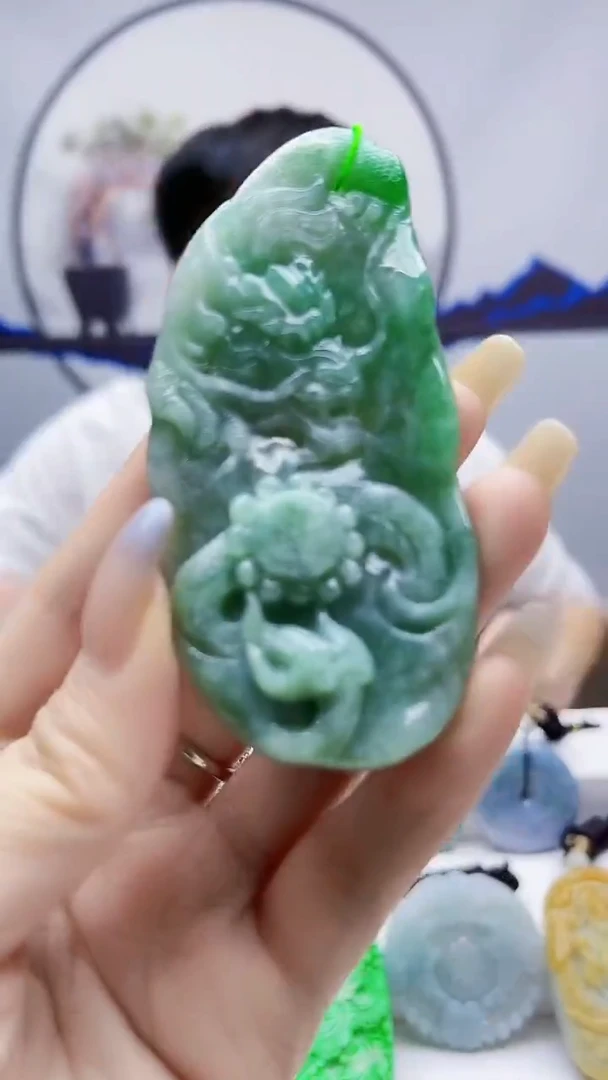 未镶嵌定制翡翠毛货挂件19