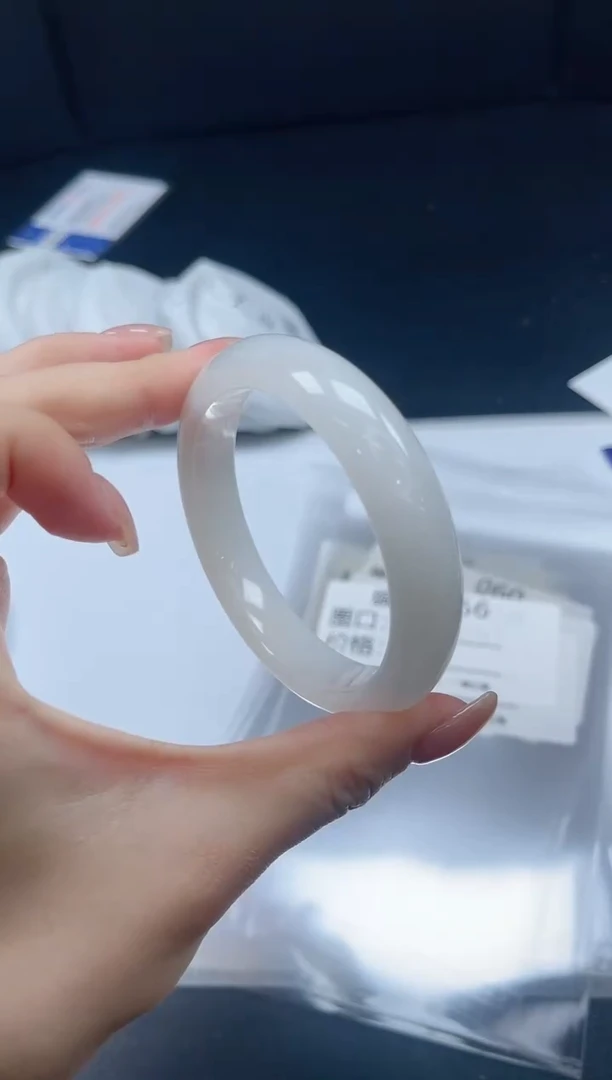 未镶嵌手镯和田玉056-556