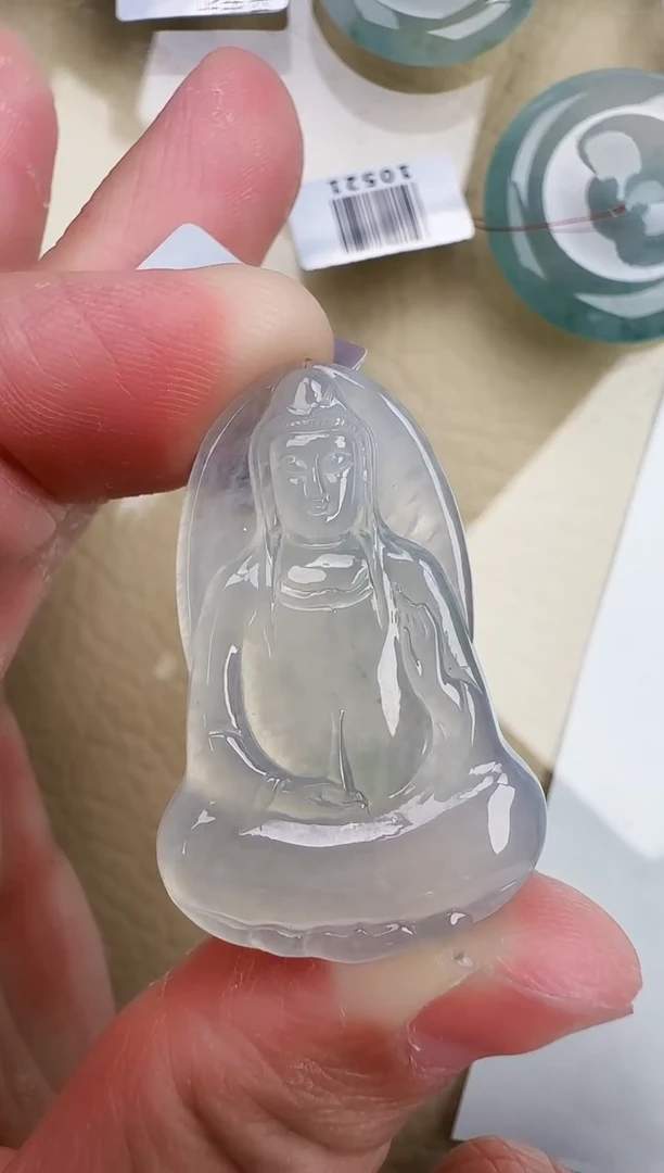 翡翠未镶嵌颈饰缅甸天然翡翠