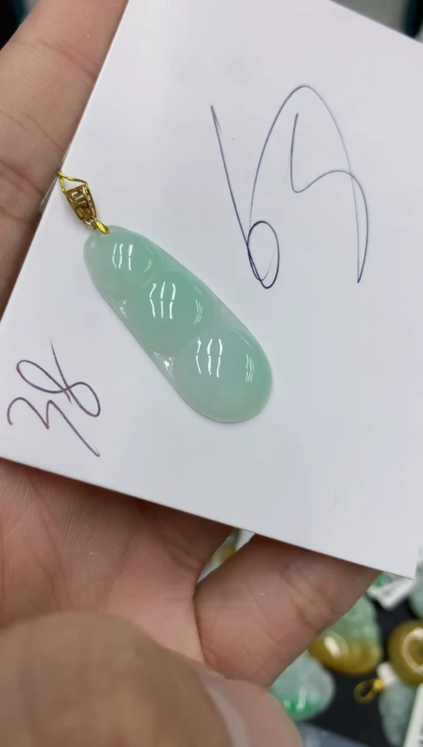 【闪购商品】翡翠颈饰18K金镶嵌号链接111111