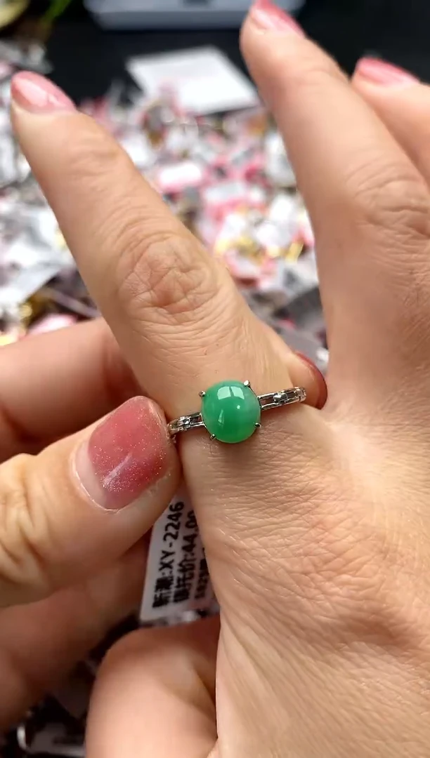 【闪购商品】翡翠戒指银S925镶嵌4444444     1