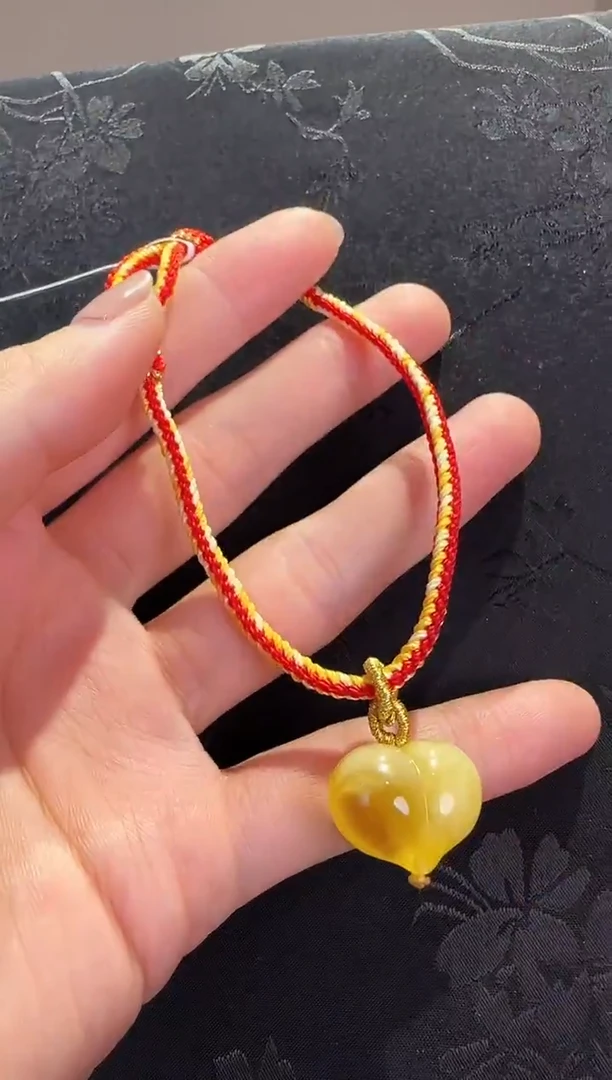 手绳蜜蜡未镶嵌爱心