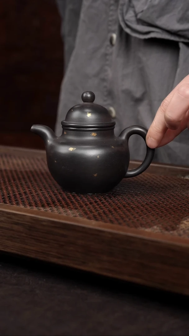 【闪购商品】紫砂茶壶黑料洒金掇球