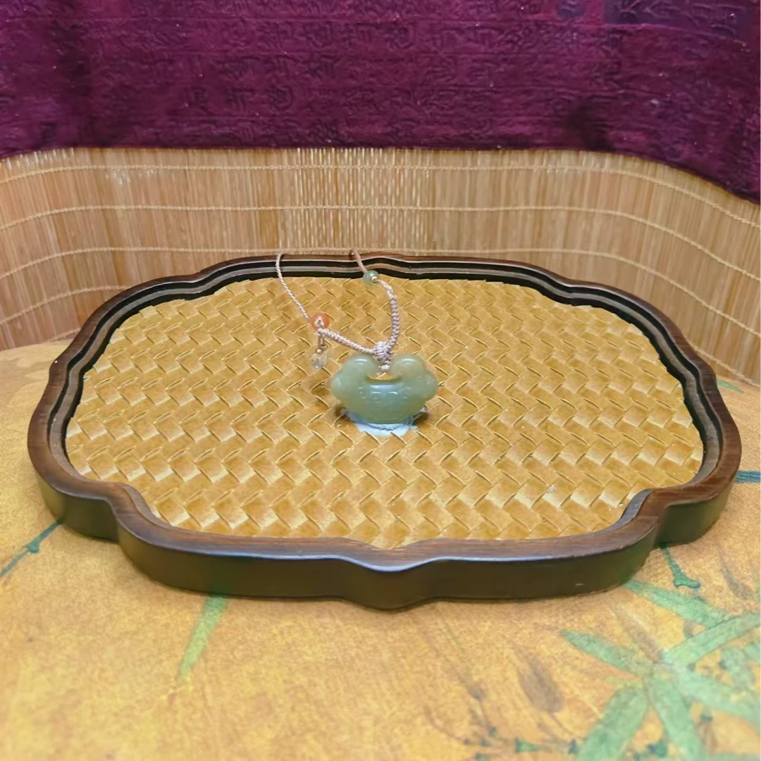 A和田玉平安锁吊坠3565